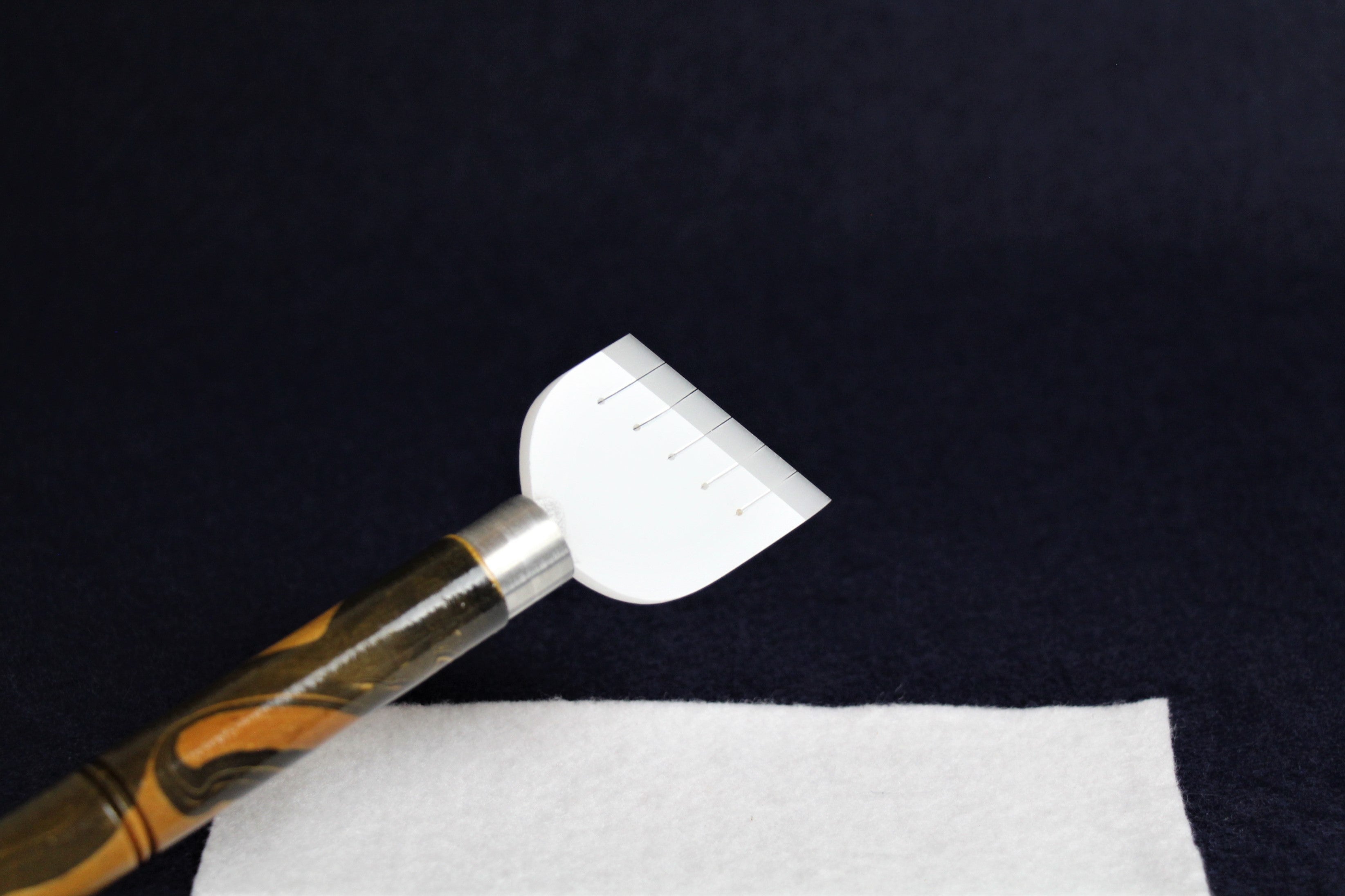 Single extra wide qalam pen with acrylic nib for Arabic calligraphy: from 41 to 45 mm