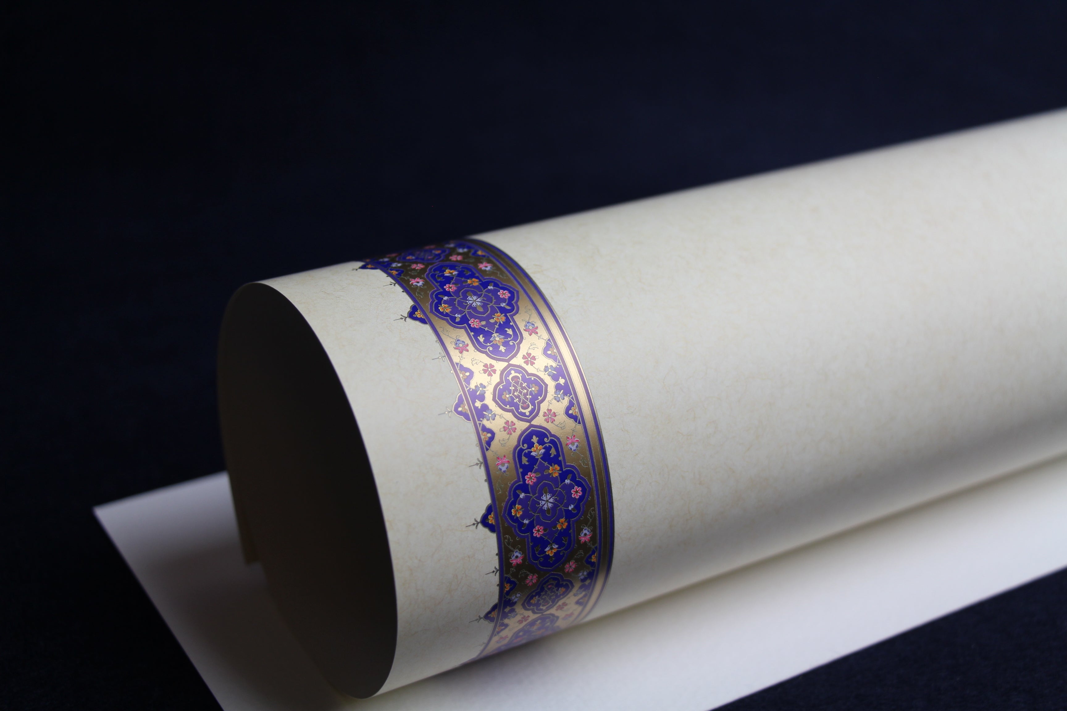 Loose sheets of paper with illuminated borders - pattern no. 10