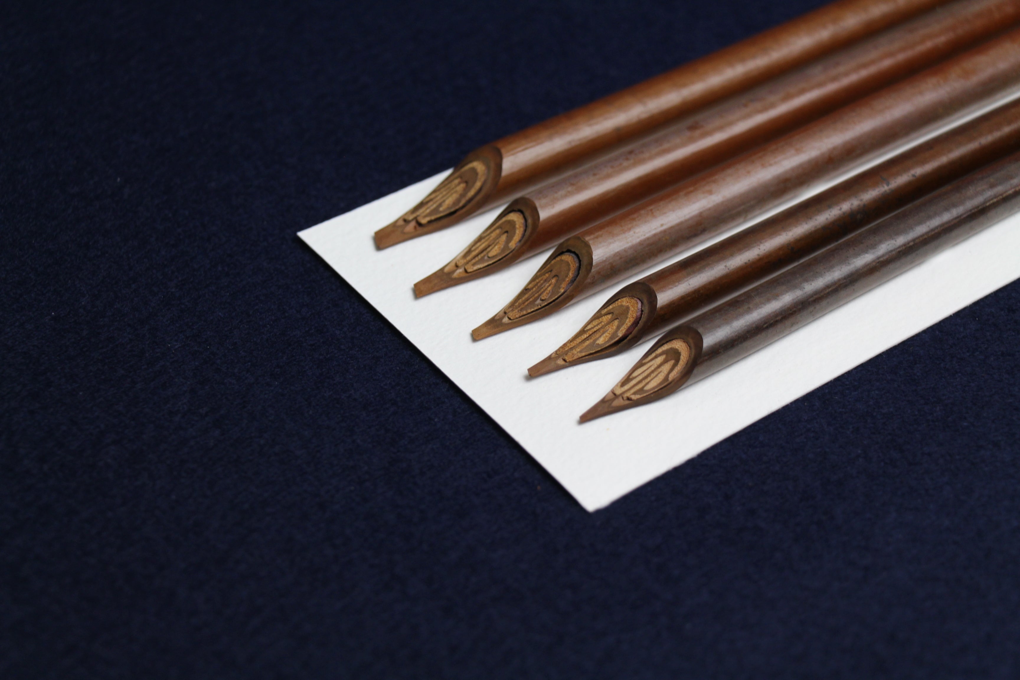 Set of 5 handam qalams for Arabic calligraphy. Dip pens with left oblique nib