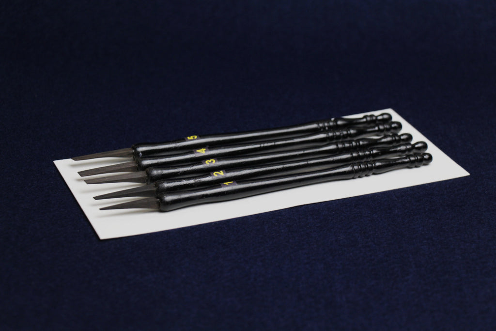 Set of 5 qalams for Arabic calligraphy with ebony nibs: 1 to 5 mm - black handle, ambidextrous dip pen