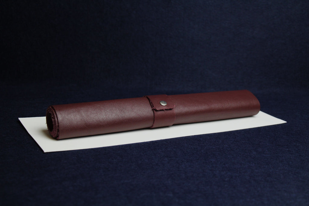 Rollable leather writing mat: 40 x 30 cm - burgundy