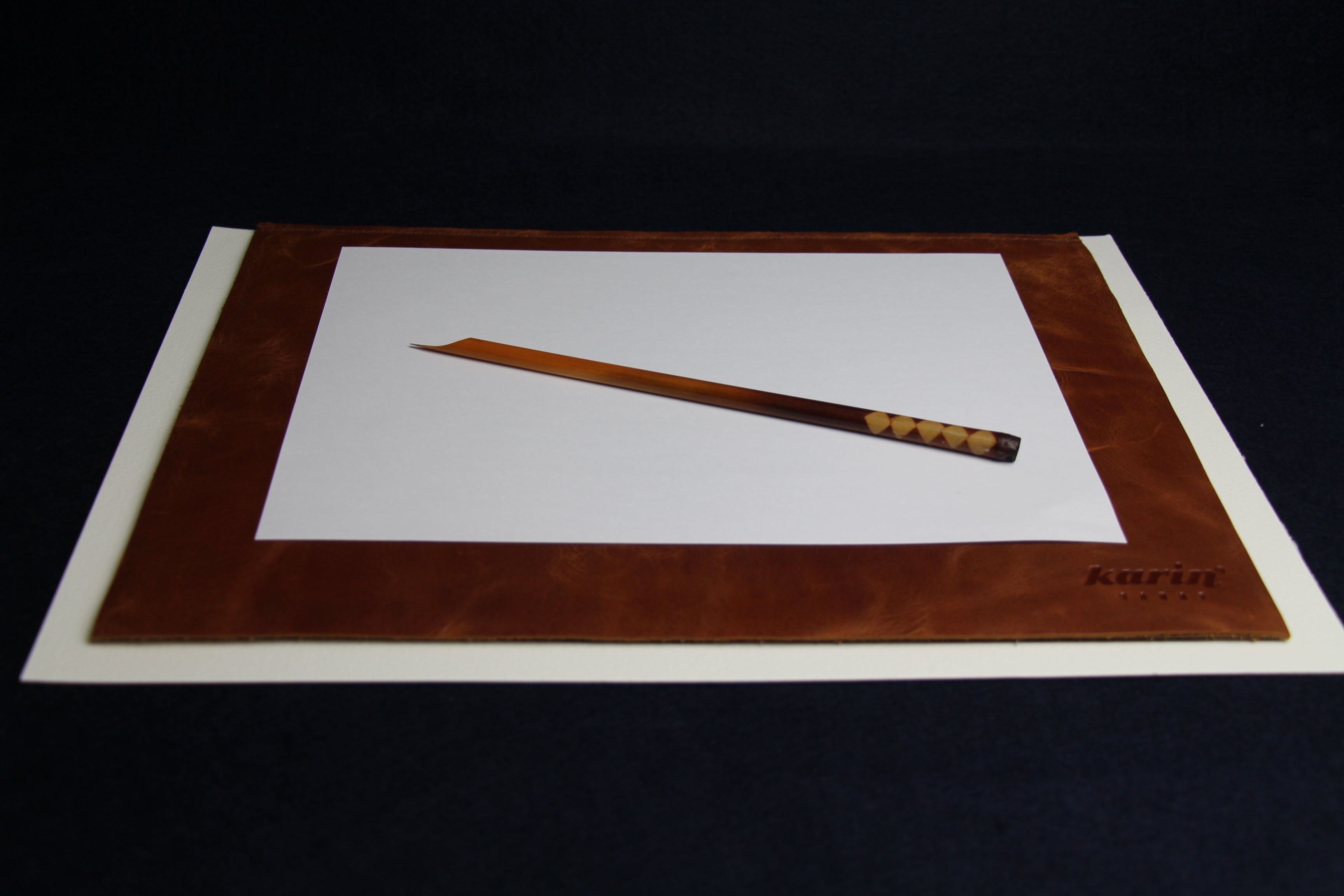 Leather writing mat with backing: 40 x 30 cm - tan