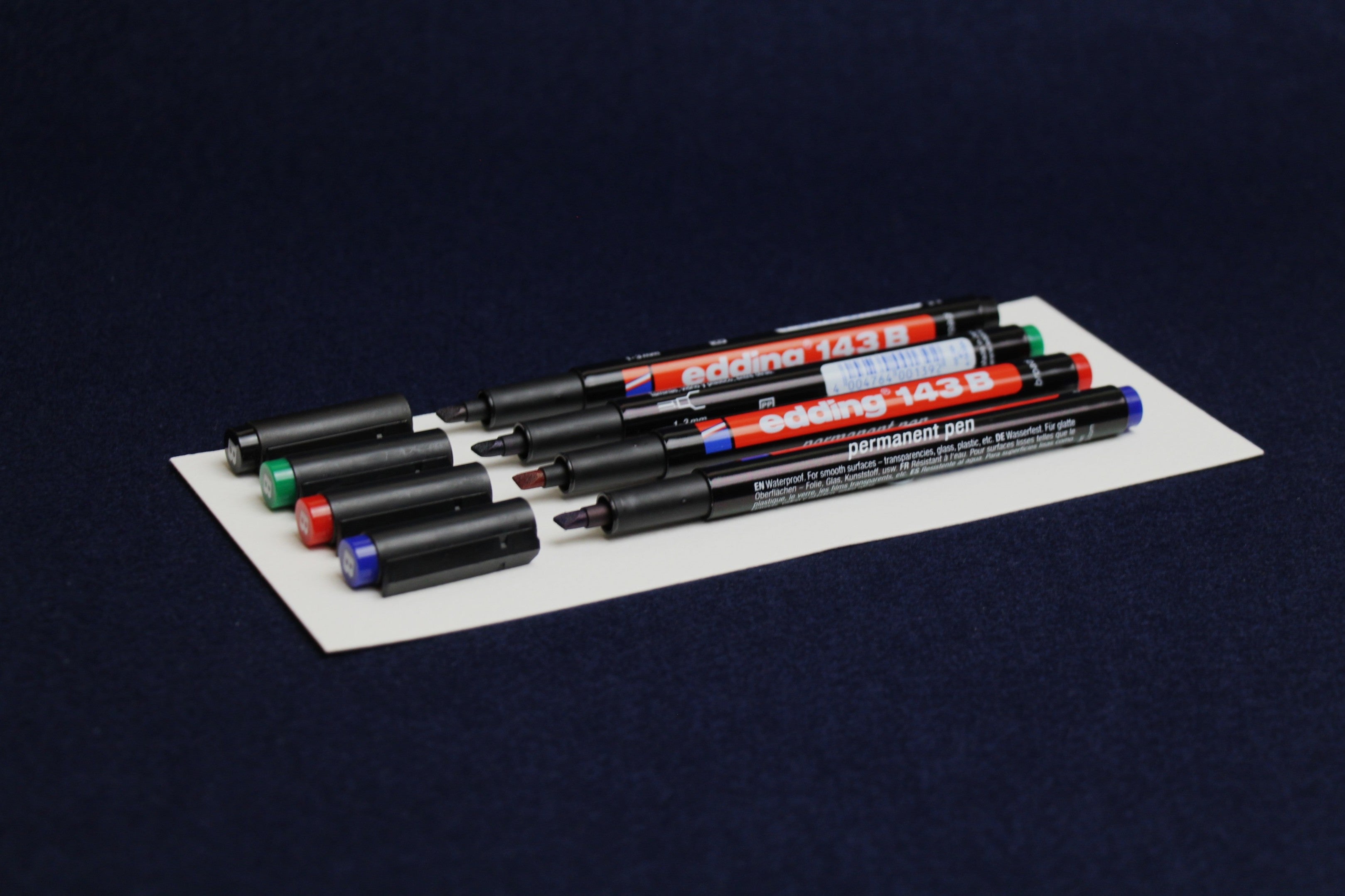 Edding Permanent Marker with chisel nib: 3 mm, for Arabic calligraphy, ambidextrous felt tip nib