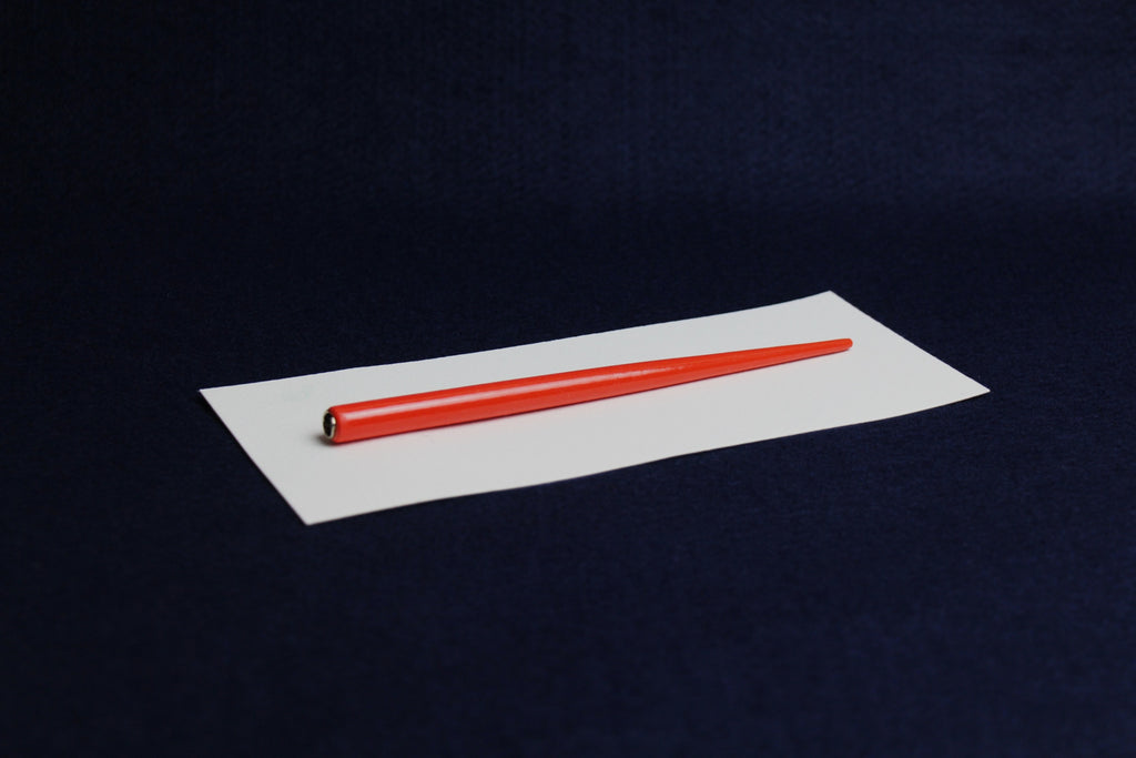 Standard wooden nib holder - red