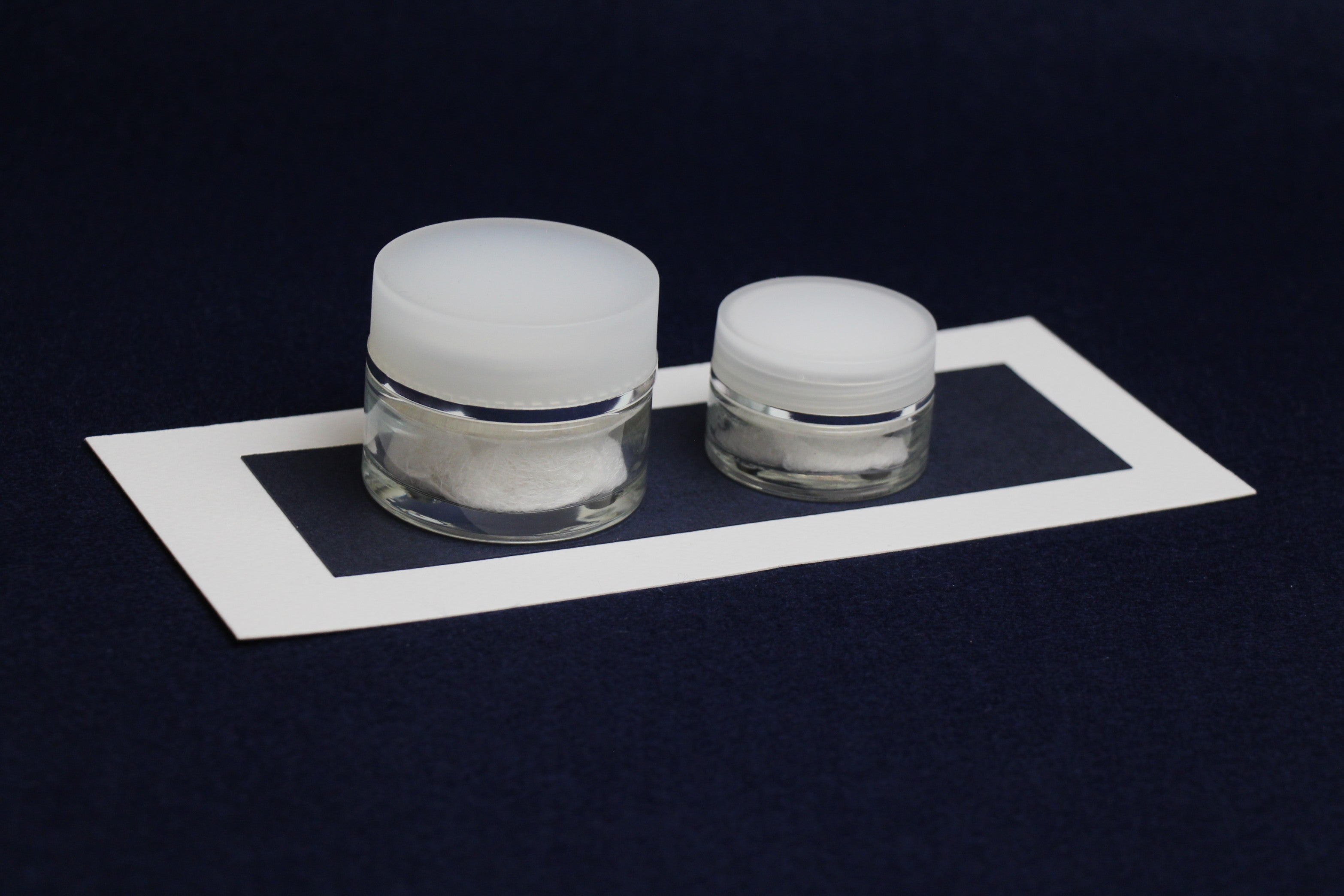 Glass round inkwell with plastic lid and likka for Arabic calligraphy