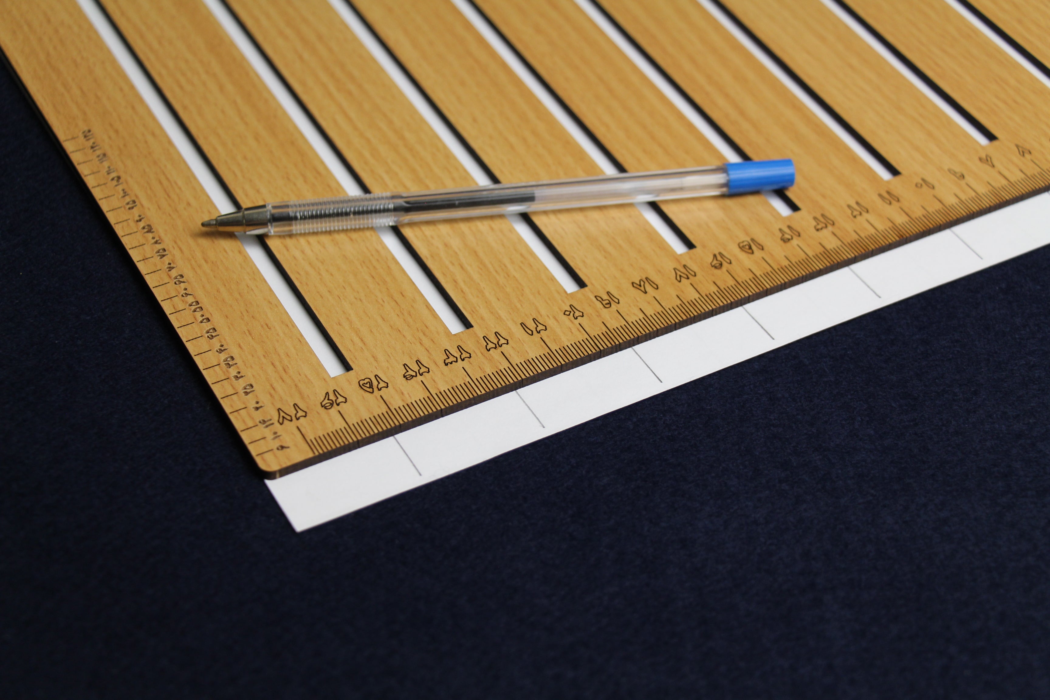 Wooden straight line stencil - 30 mm line gap