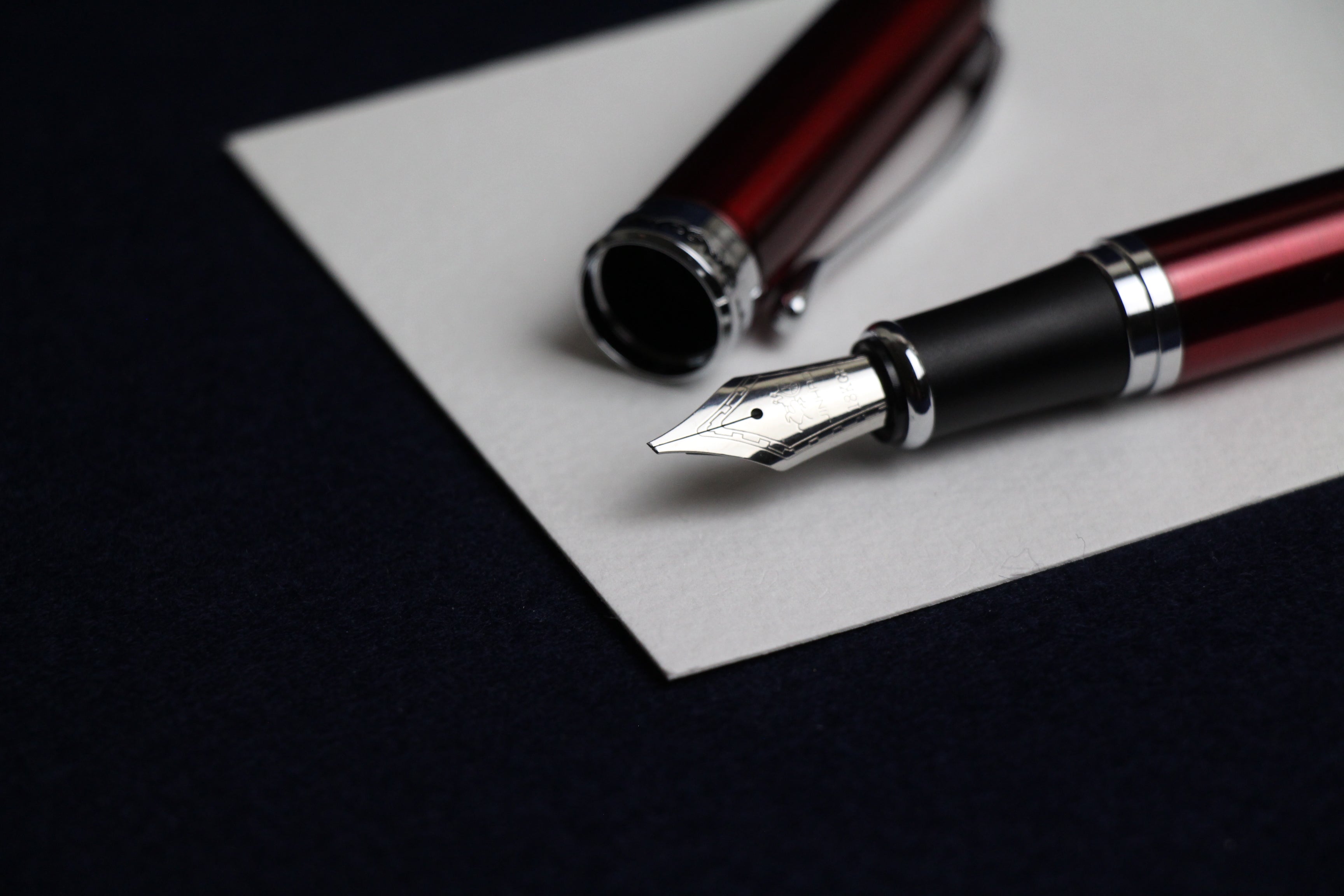 Jinhao X750 fountain pen with left oblique nib - red for Arabic calligraphy