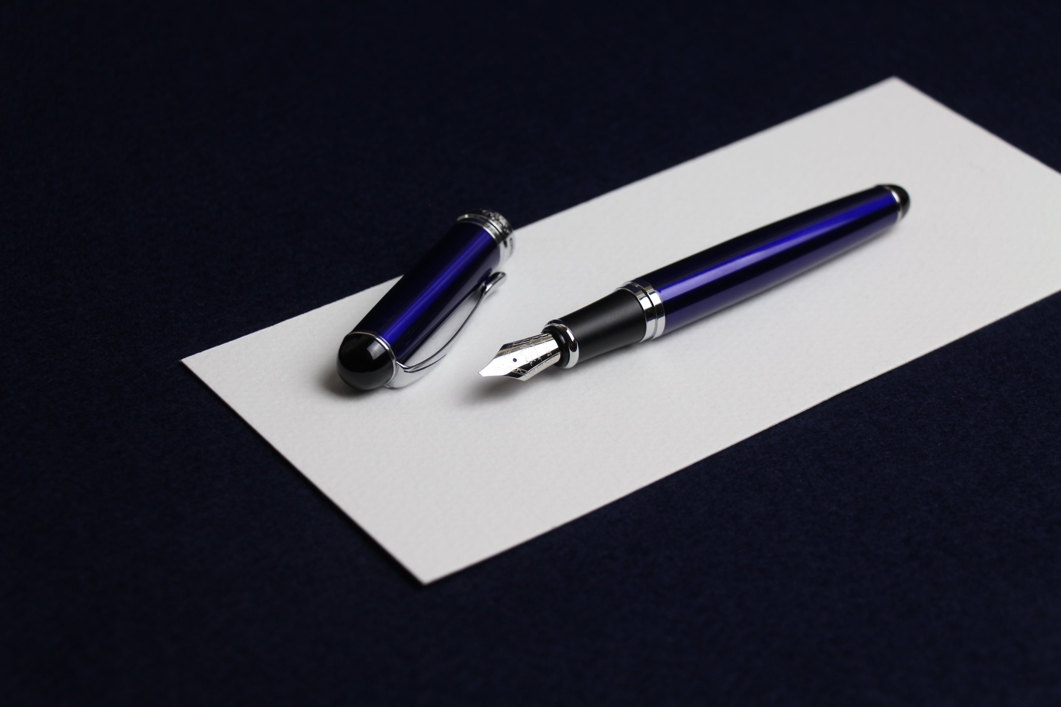 Jinhao X750 fountain pen with left oblique nib - blue, Arabic calligraphy