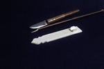 Load image into Gallery viewer, 0Small bone makta with stabiliser for cutting reed and bamboo pens for Arabic calligraphy
