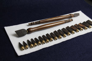 Luxury ebony set for Arabic calligraphy - 2 handles and 20 nibs (1 - 20 mm)