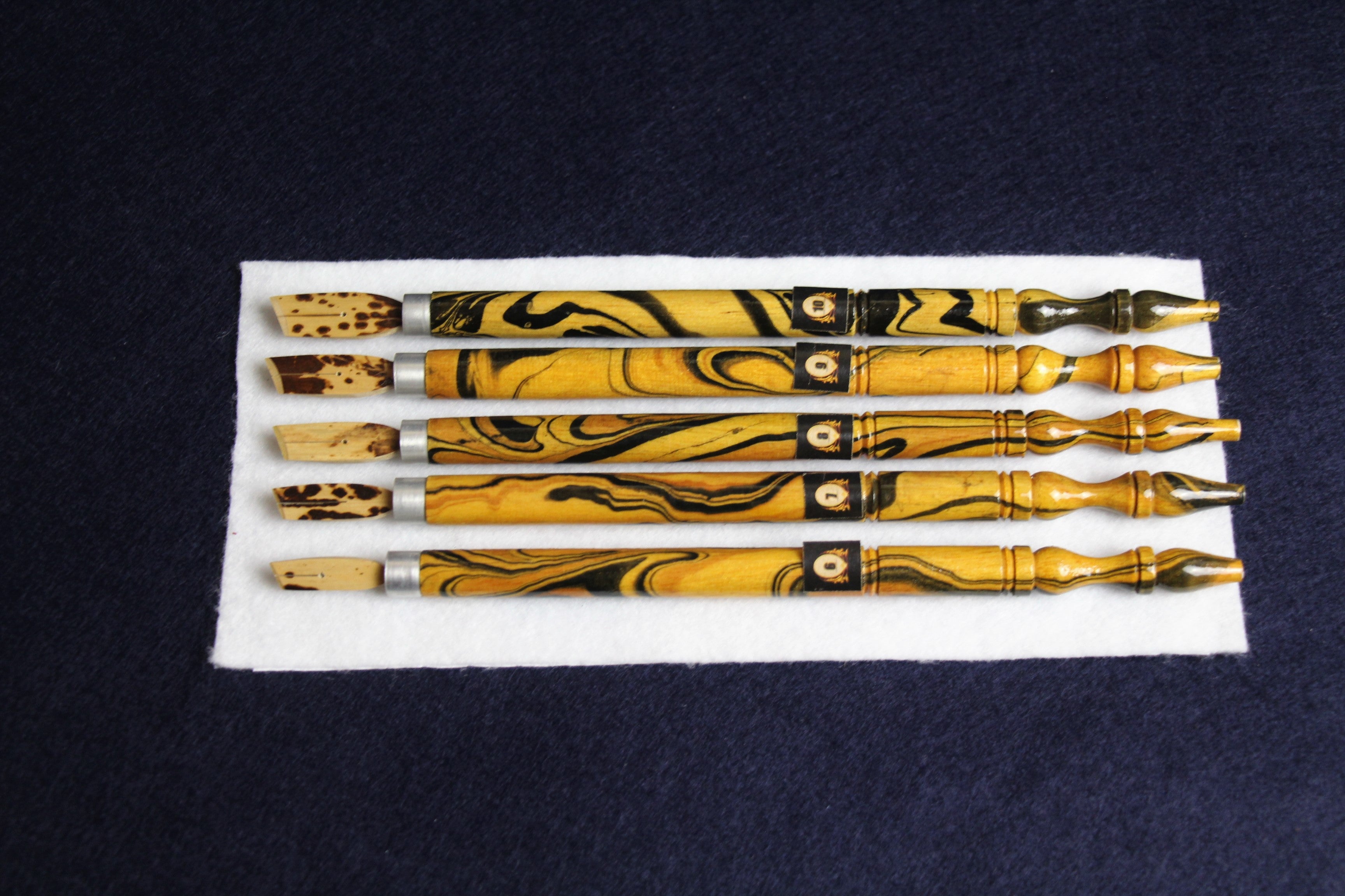 Set of 5 spotted bamboo qalams for Arabic calligraphy: 6 - 10 mm
