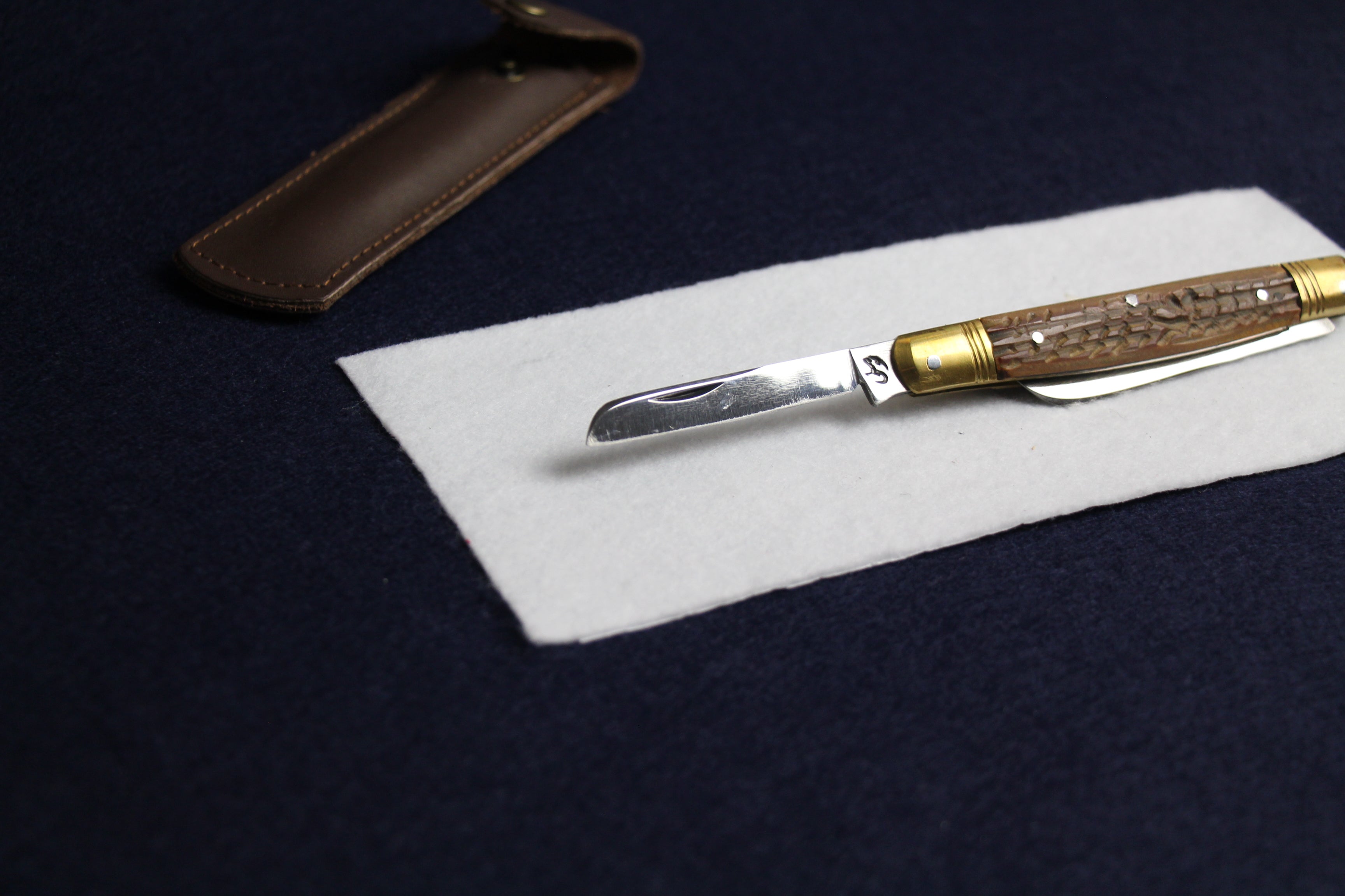 Ghalamtarash - Pocket knife for Arabic calligraphy qalam pens with two blades and leather case