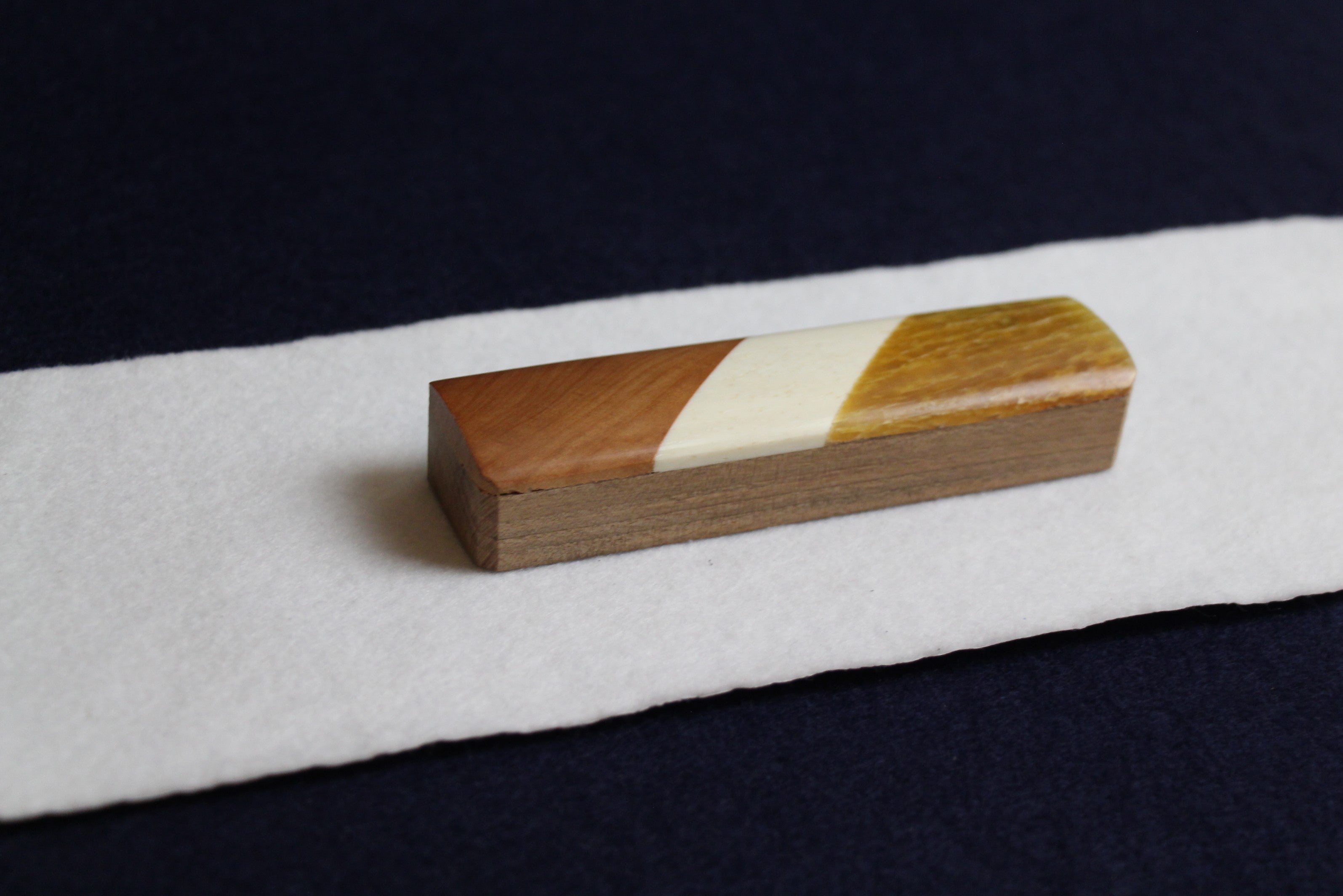 Horn, wood and bone 3 colour makta block with sanding paper